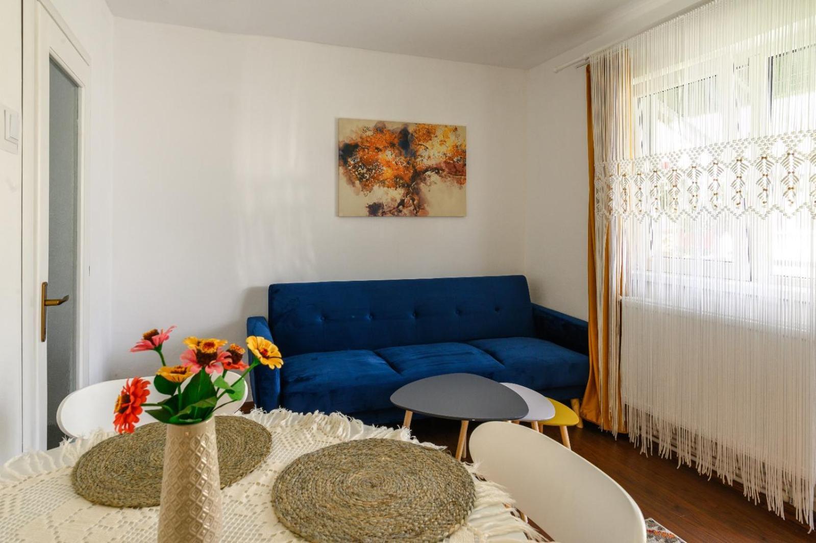 Apartament Corina Cu Parcare Bistrita  Exterior photo
